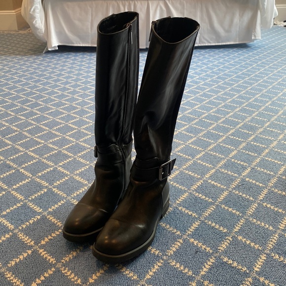 Aquatalia black riding boots! - Picture 1 of 2
